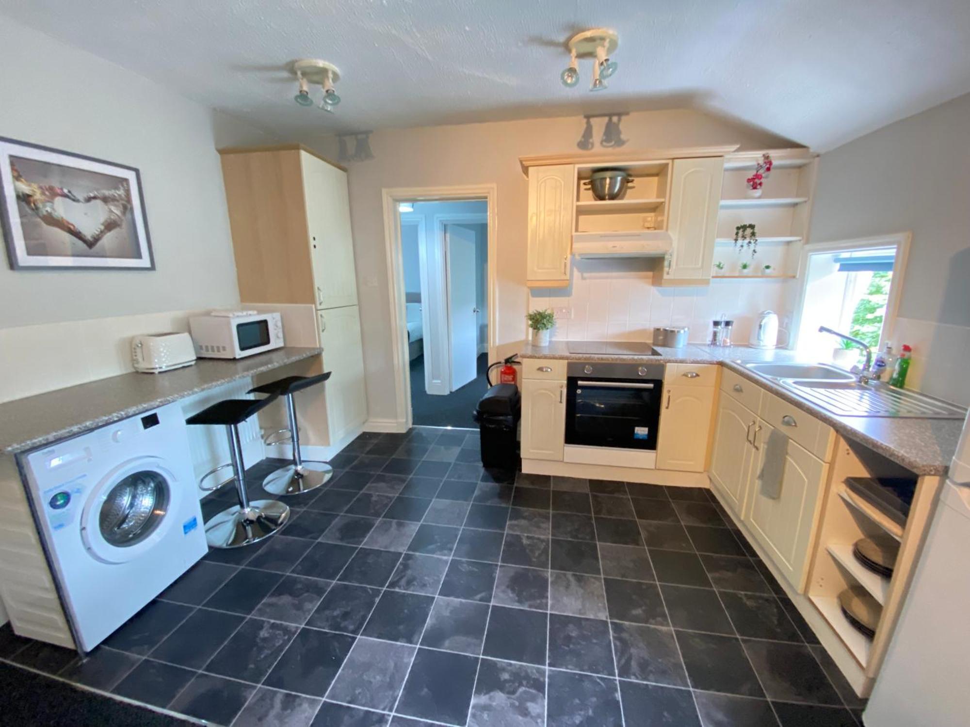 Cottage Style 2 Bedroom Apt In City, Near Utilita Arena & Free Parking Birmingham Exterior foto